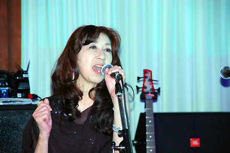 The SHOT - 50's Xmas Live Party 2009 - ���a50�N[116��]�O�c��