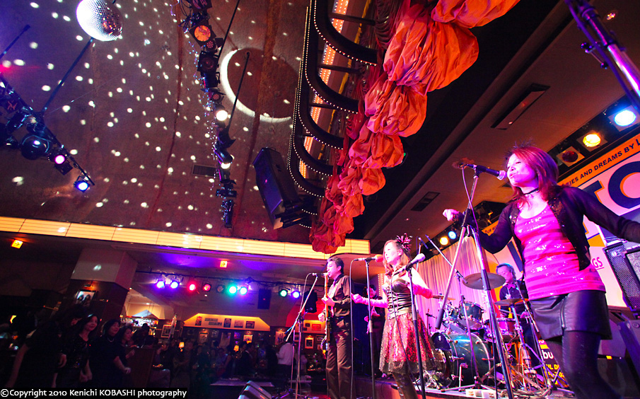 The SHOT - 50's Xmas Live Party 2009 - ���a50�N[116��]�O�c��