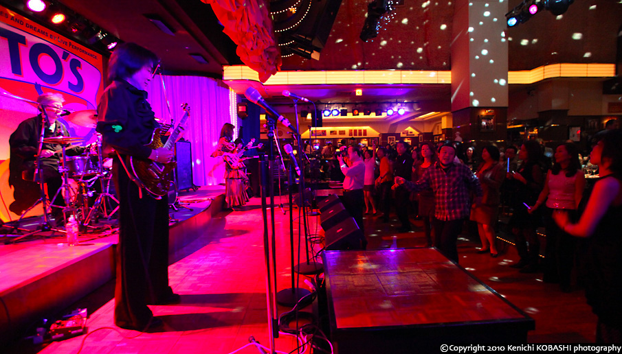 The SHOT - 50's Xmas Live Party 2009 - ���a50�N[116��]�O�c��