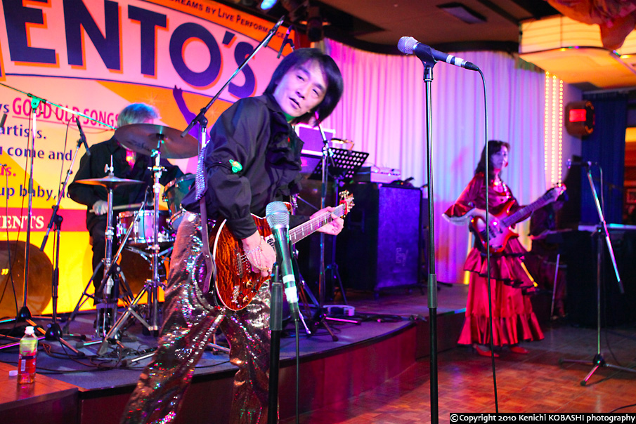 The SHOT - 50's Xmas Live Party 2009 - ���a50�N[116��]�O�c��